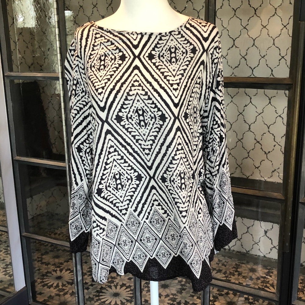 Fun 2 Fun tribal print top.
